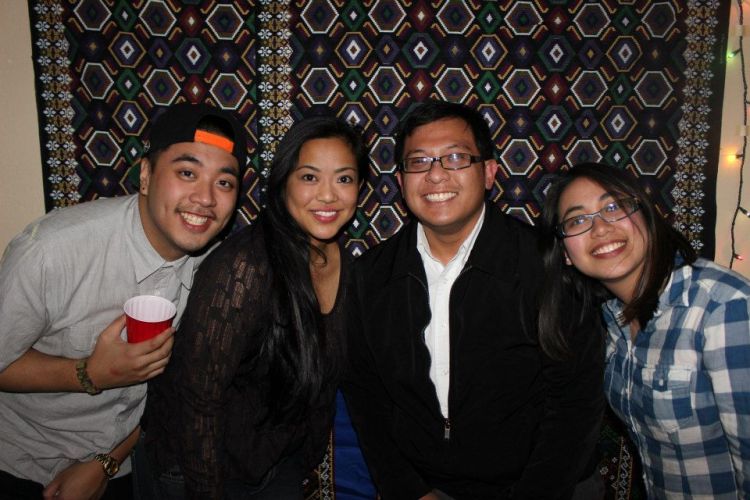 479867_436737526409051_1467156615_n