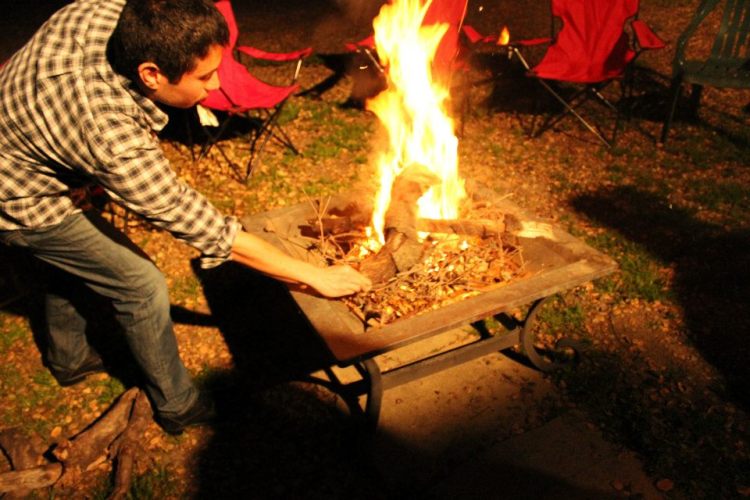 734371_436736839742453_967660622_n